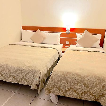 Hua Guo Hotel Keelung Quarto foto