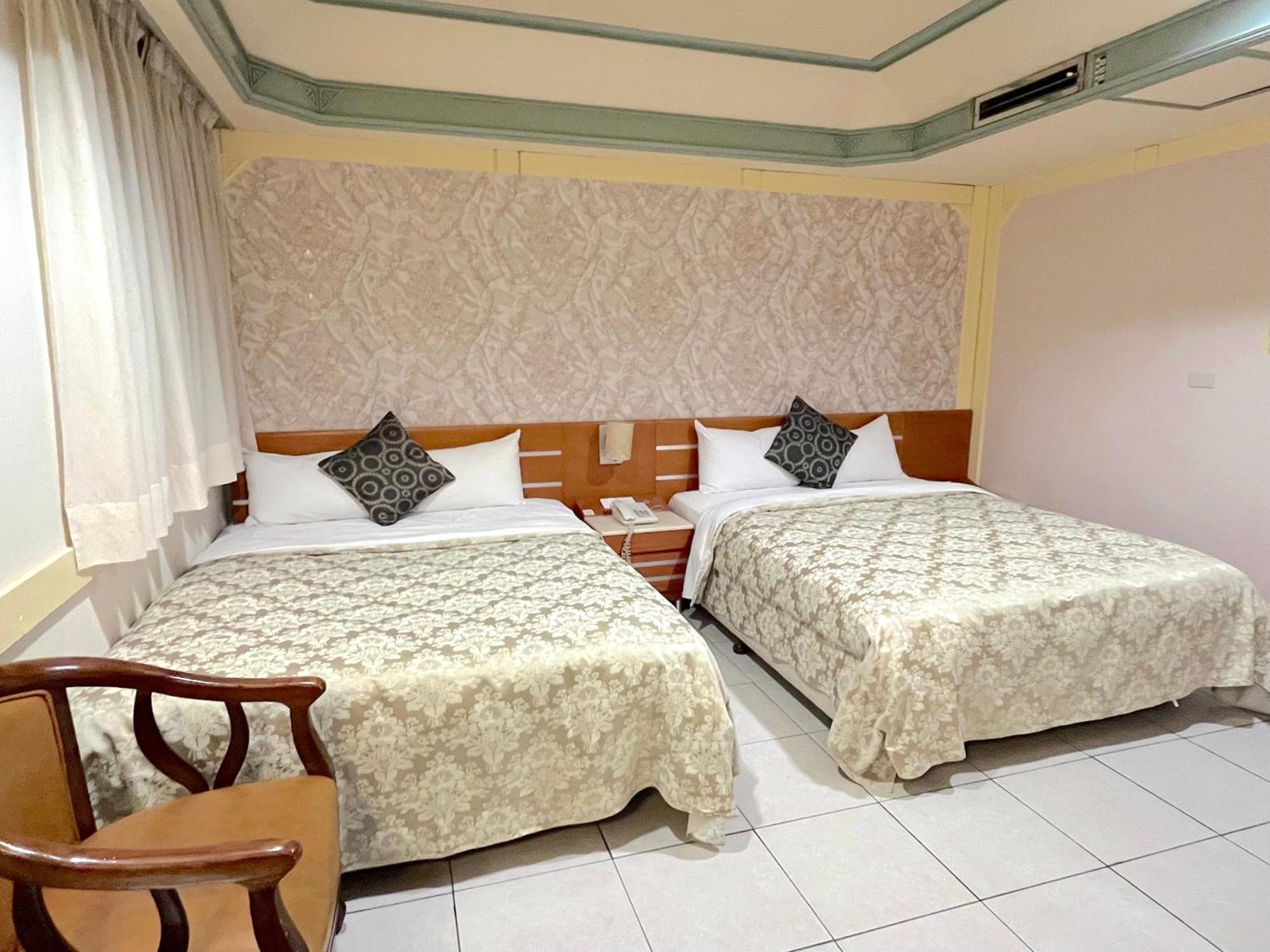 Hua Guo Hotel Keelung Quarto foto